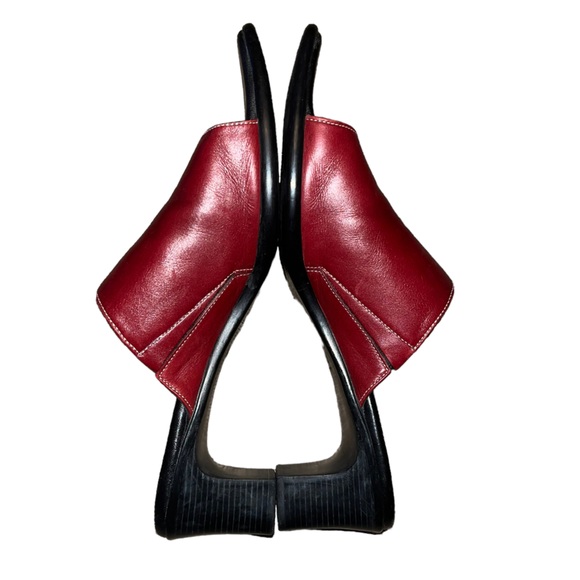 Munro Low Heel Dark Red - Picture 4 of 5